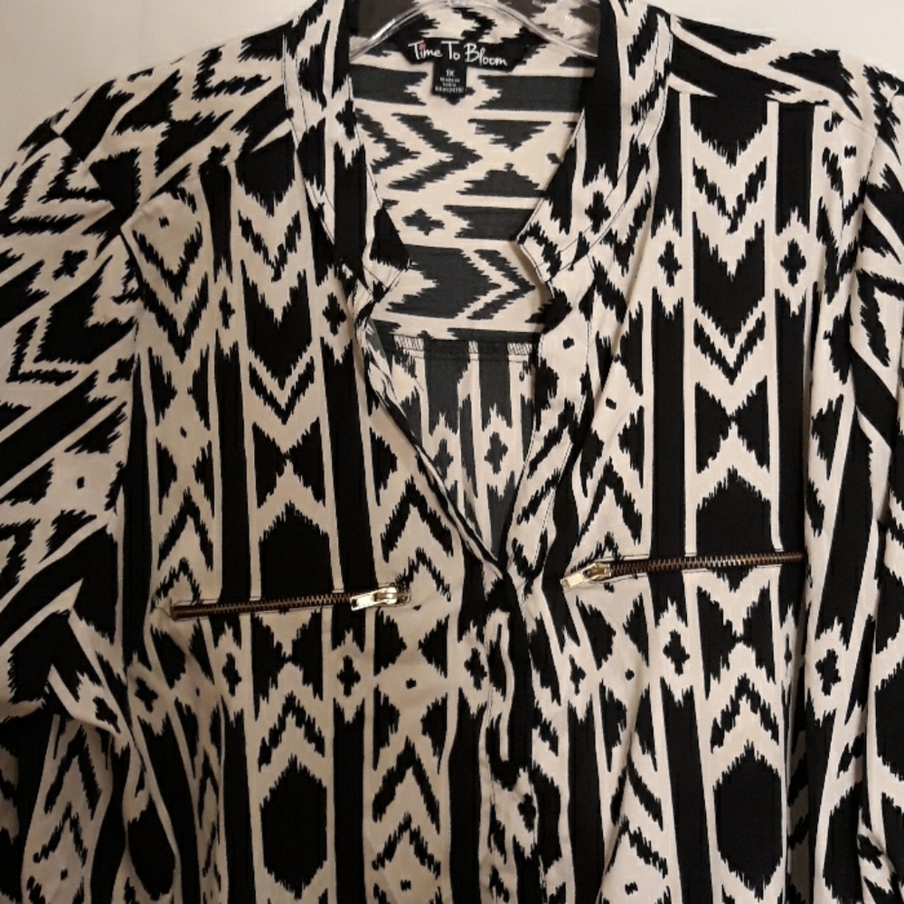 Time To Bloom button down blouse - Picture 5 of 5